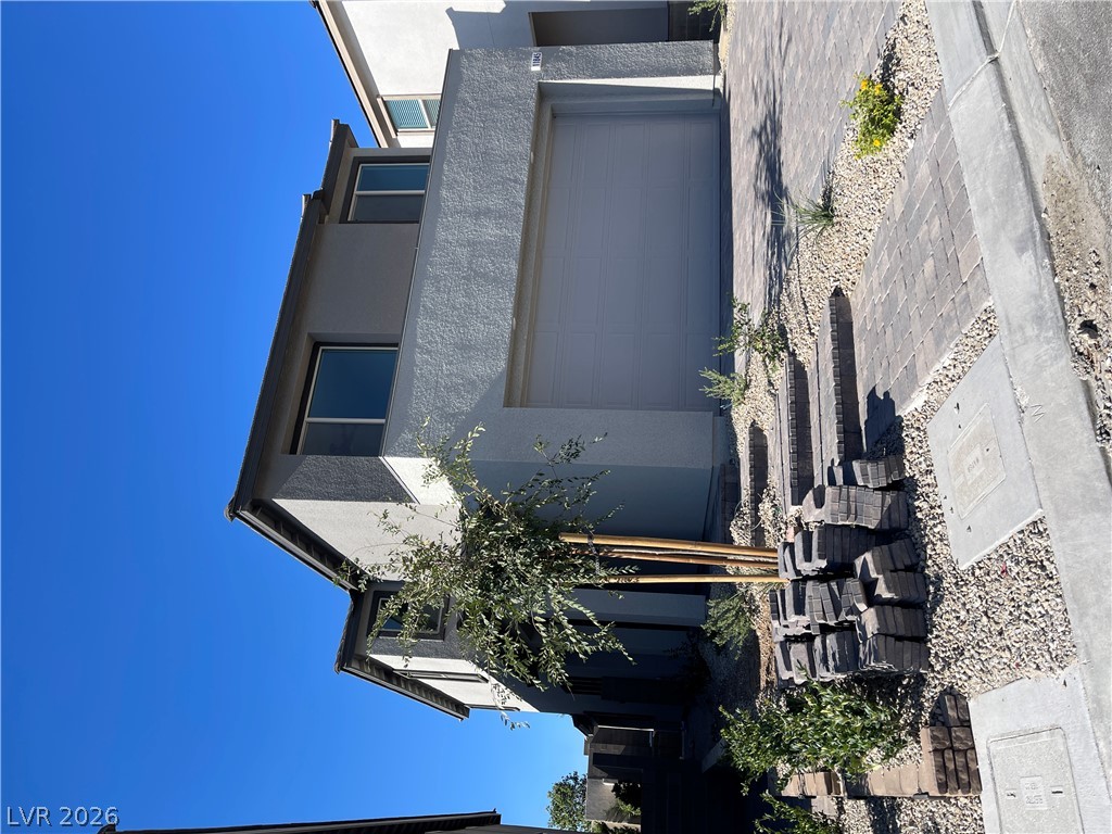 11845 Pied Harrier Avenue Property Photo 1