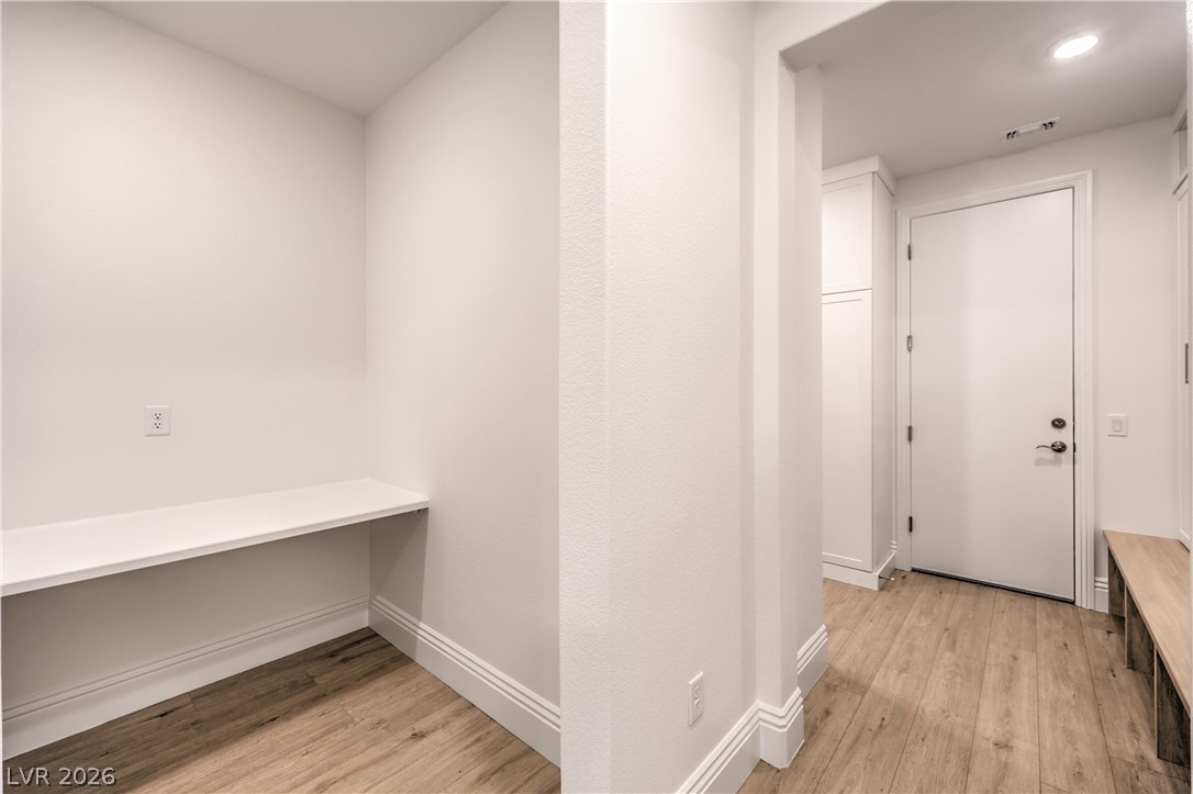 407 Prairie Sun Street Property Photo 23