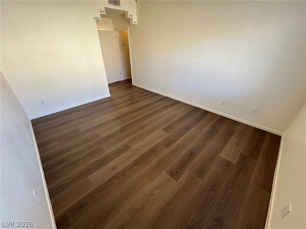 2110 Los Feliz Street 1002 Property Photo 12