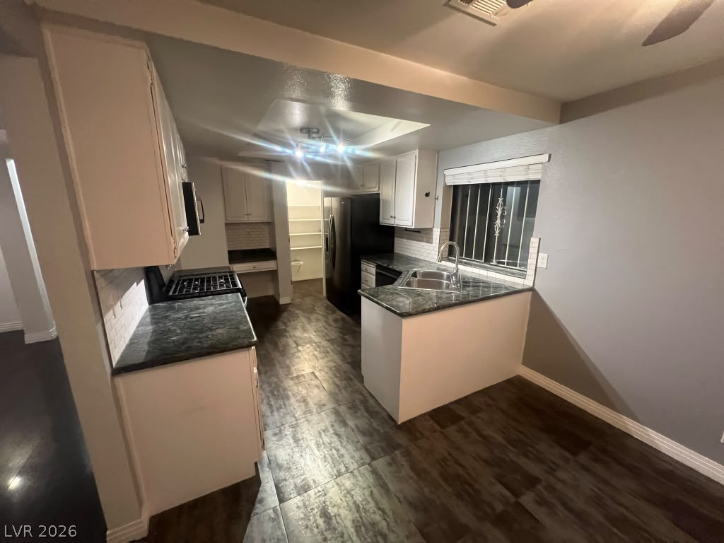 2820226 Property Photo 6