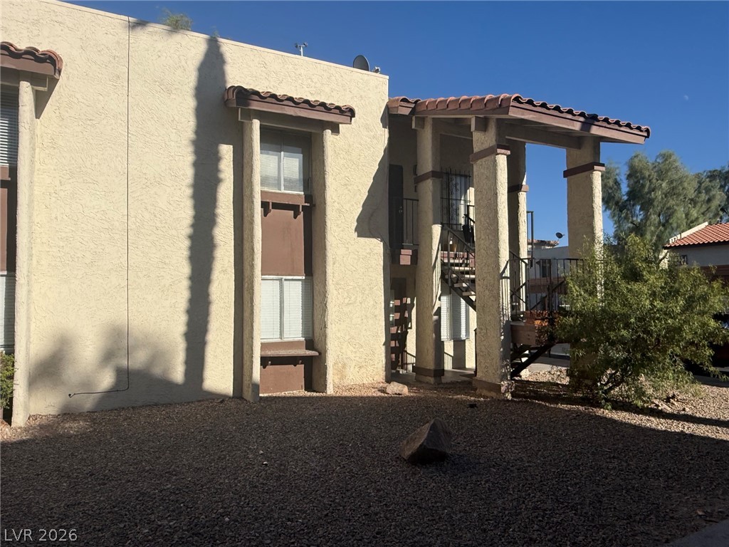 4451 Rich Drive B Property Photo 1