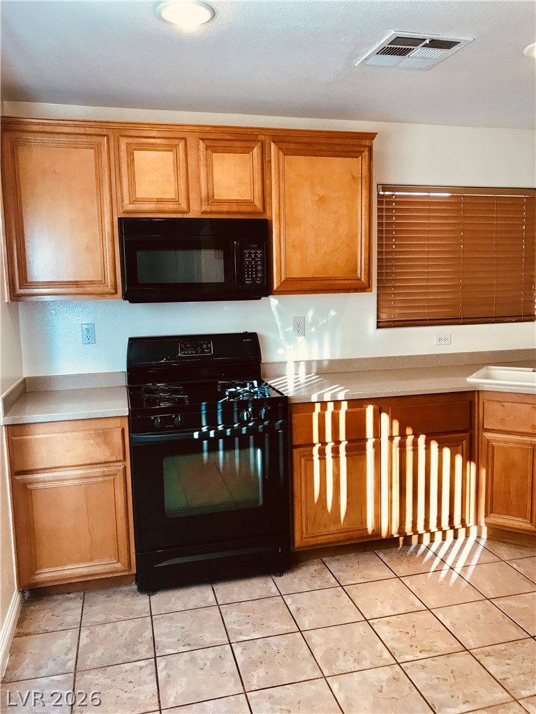 4229 Silver Magic Court Property Photo 2