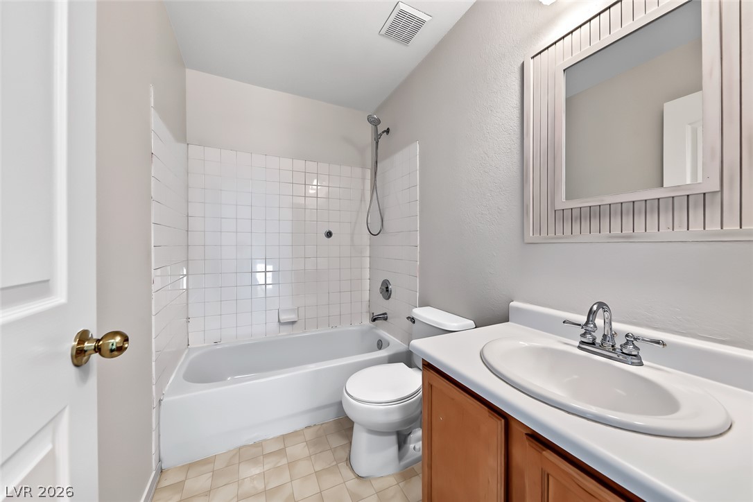 205 Genesee Point Street Property Photo 22