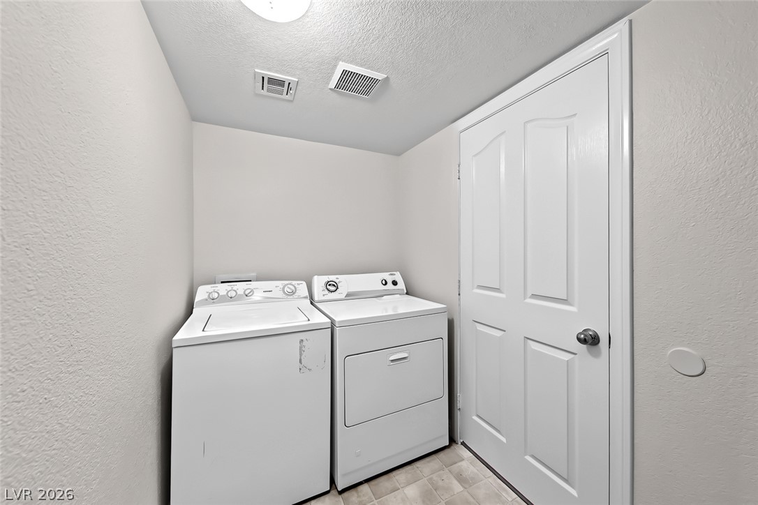 205 Genesee Point Street Property Photo 24