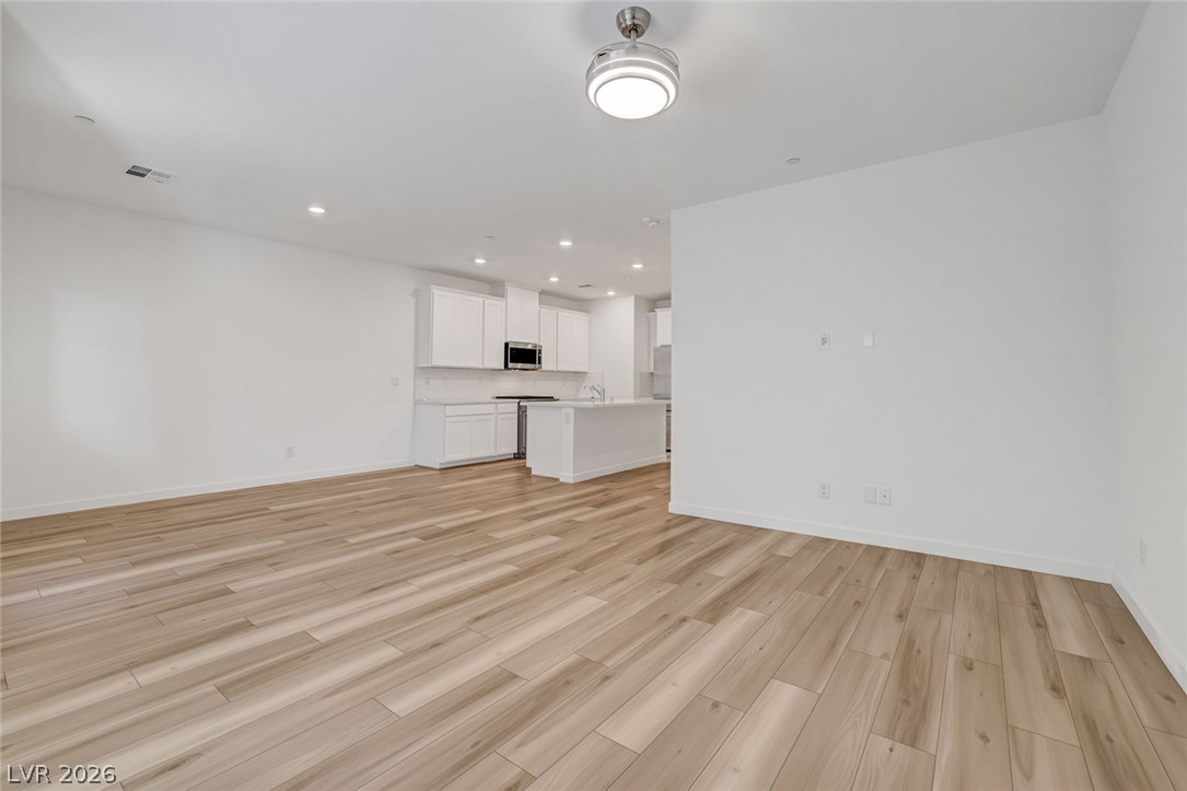 600 North Carriage Hill Drive 1113 Property Photo 14