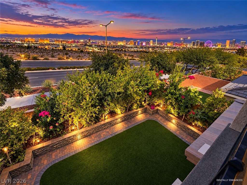 10676 Glowing Dawn Avenue Property Photo 1