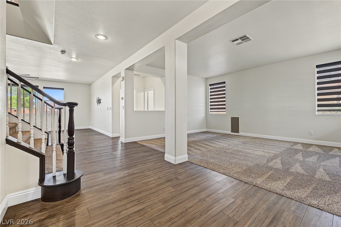 5528 Ambrosia Stream Avenue Property Photo 15