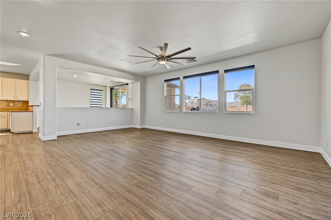 5528 Ambrosia Stream Avenue Property Photo 18