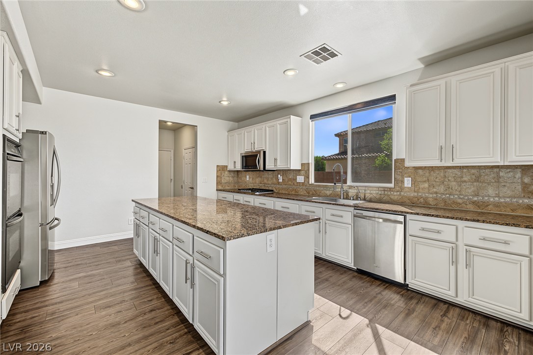 5528 Ambrosia Stream Avenue Property Photo 21