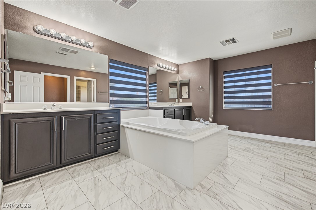 5528 Ambrosia Stream Avenue Property Photo 41