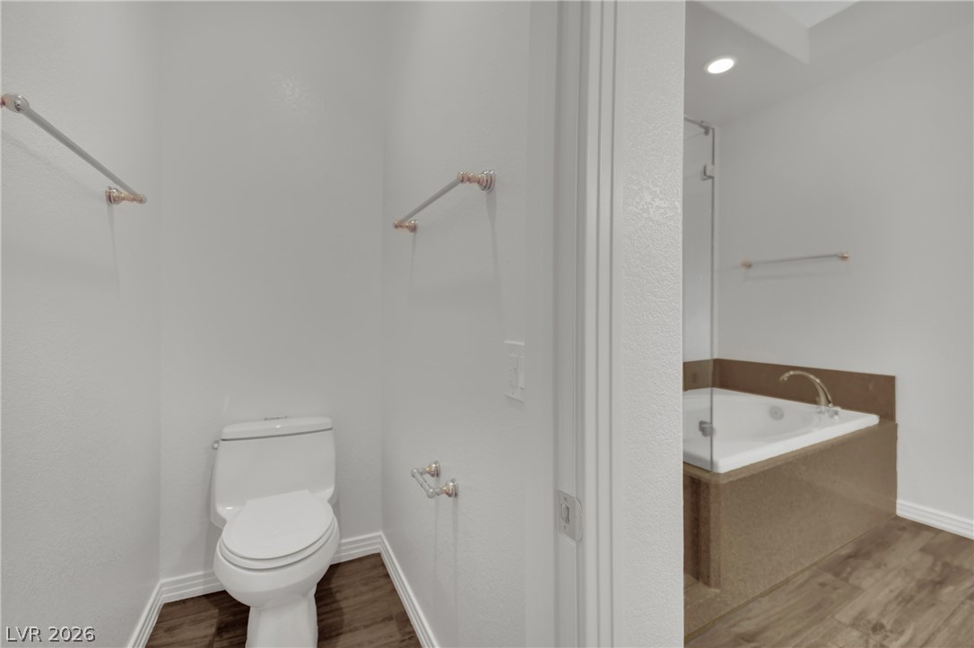 8765 Carlitas Joy Court Property Photo 32