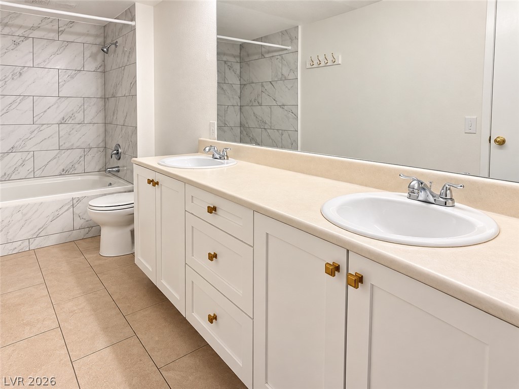 2300 East Silverado Ranch Boulevard 1077 Property Photo 9