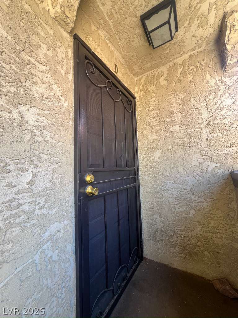 4740 Obannon Drive D Property Photo 3
