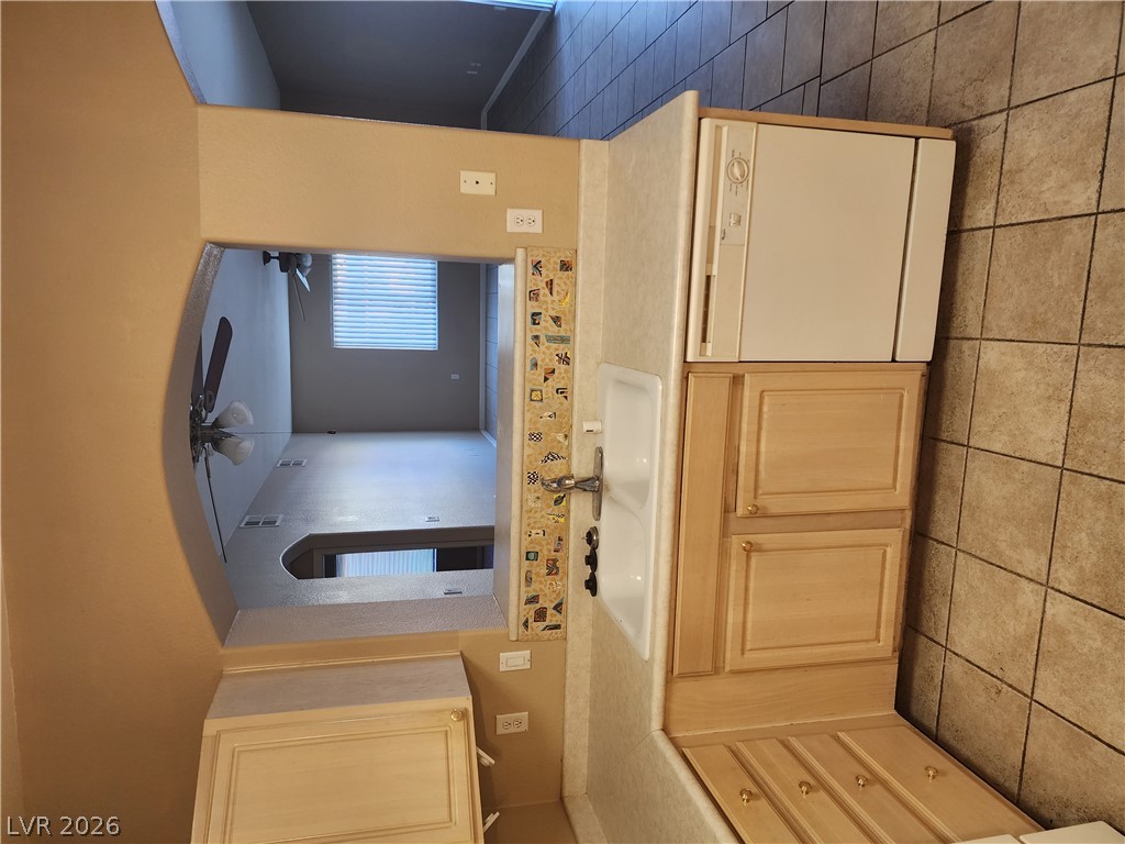 3933 Lazy Pine Street 102 Property Photo 11