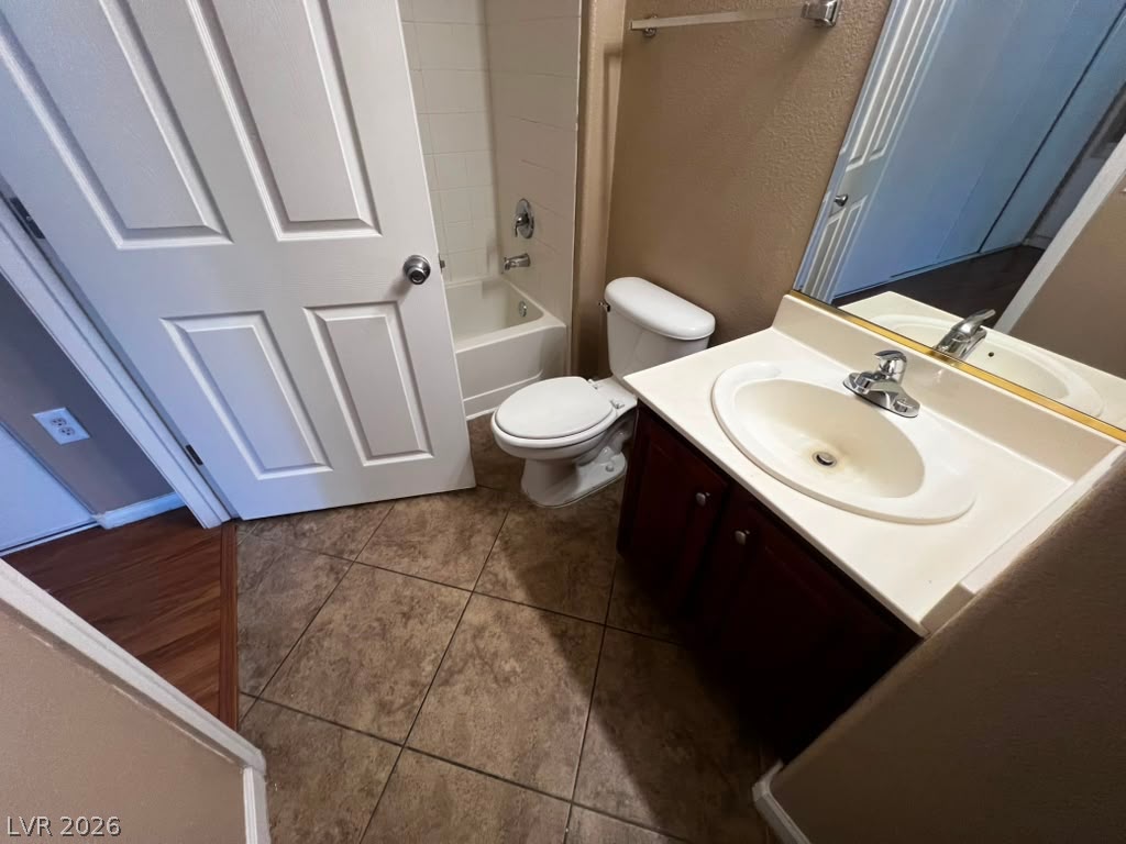 3925 Lazy Pine Street 104 Property Photo 24