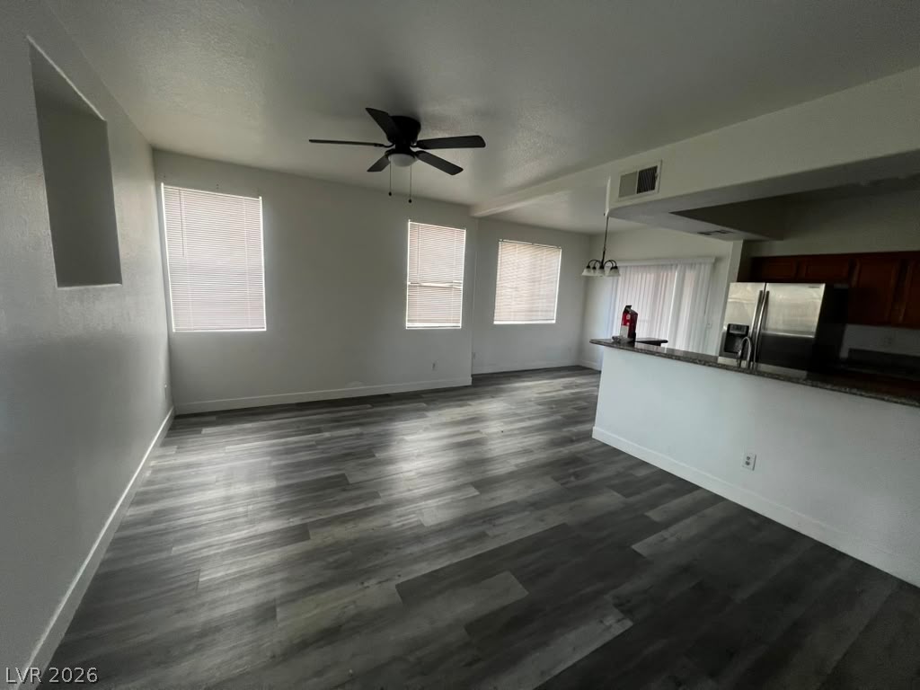 1508 Truett Street 104 Property Photo 3