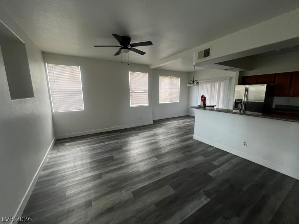 1508 Truett Street 104 Property Photo 4