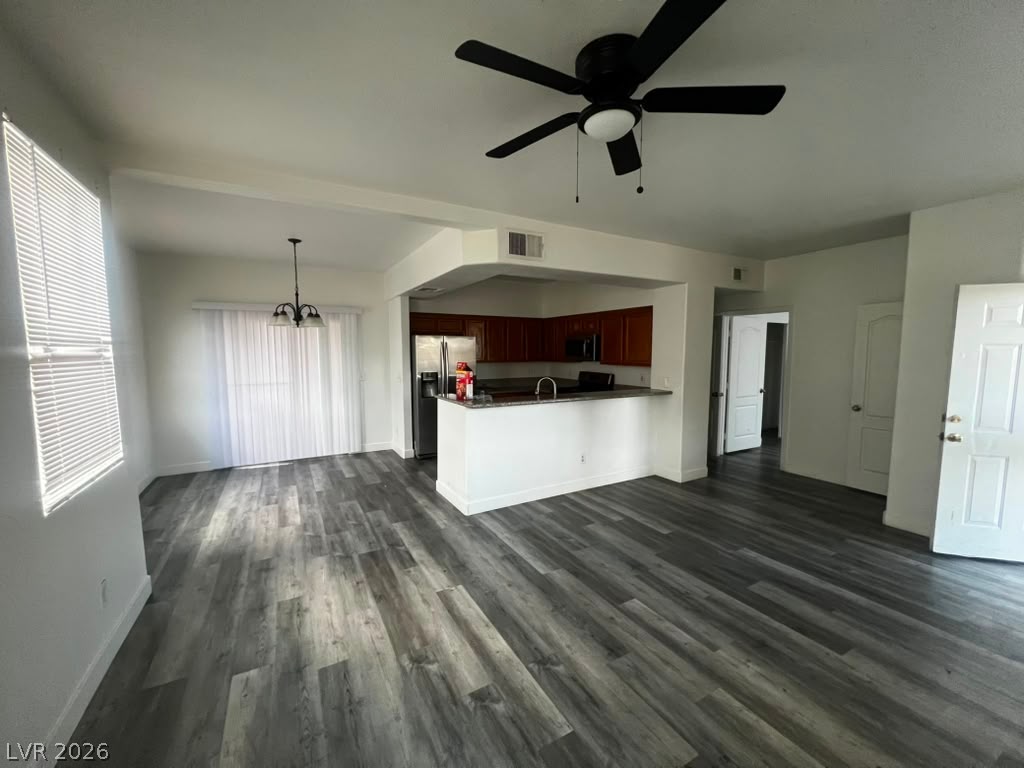1508 Truett Street 104 Property Photo 5