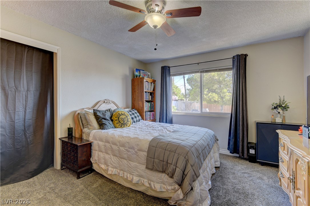 5408 Flower Circle Property Photo 10