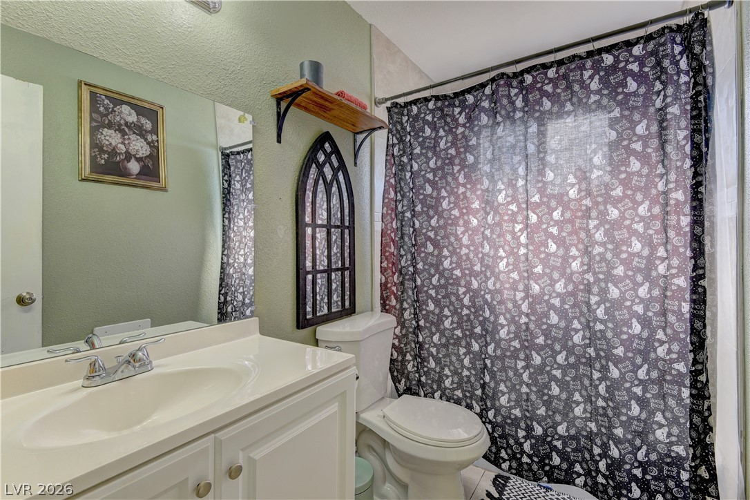 5408 Flower Circle Property Photo 12