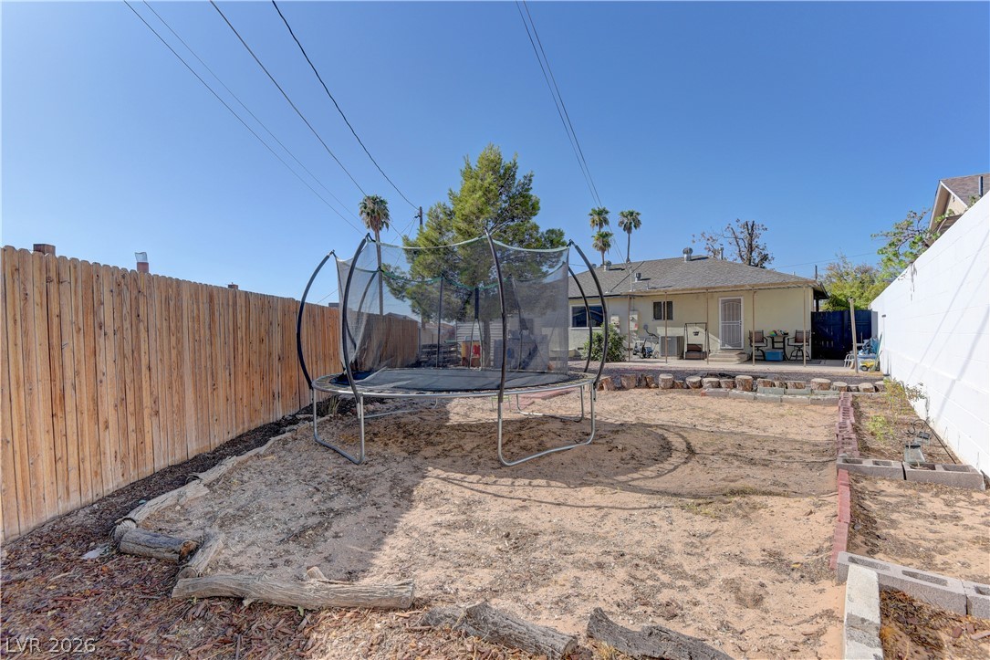 5408 Flower Circle Property Photo 20
