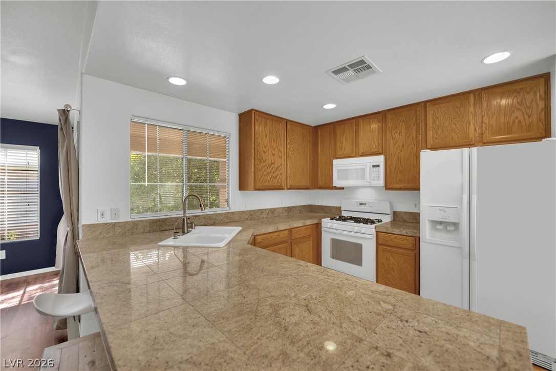 5415 Crimson Crest Place 202 Property Photo 11