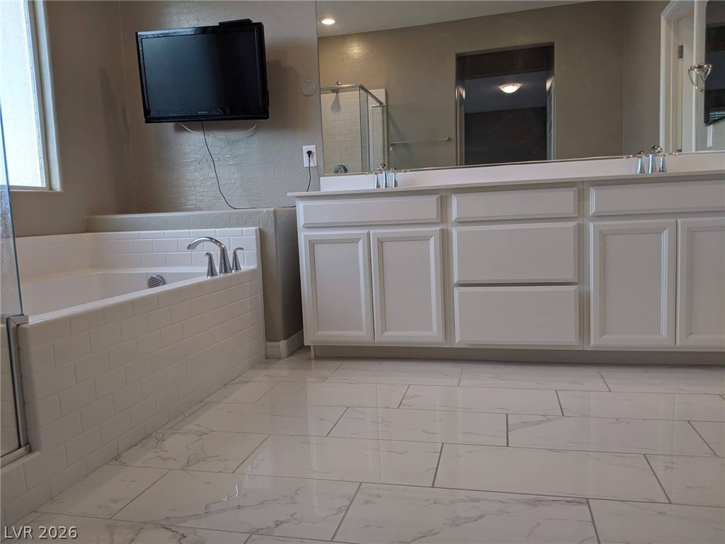 2820281 Property Photo 16