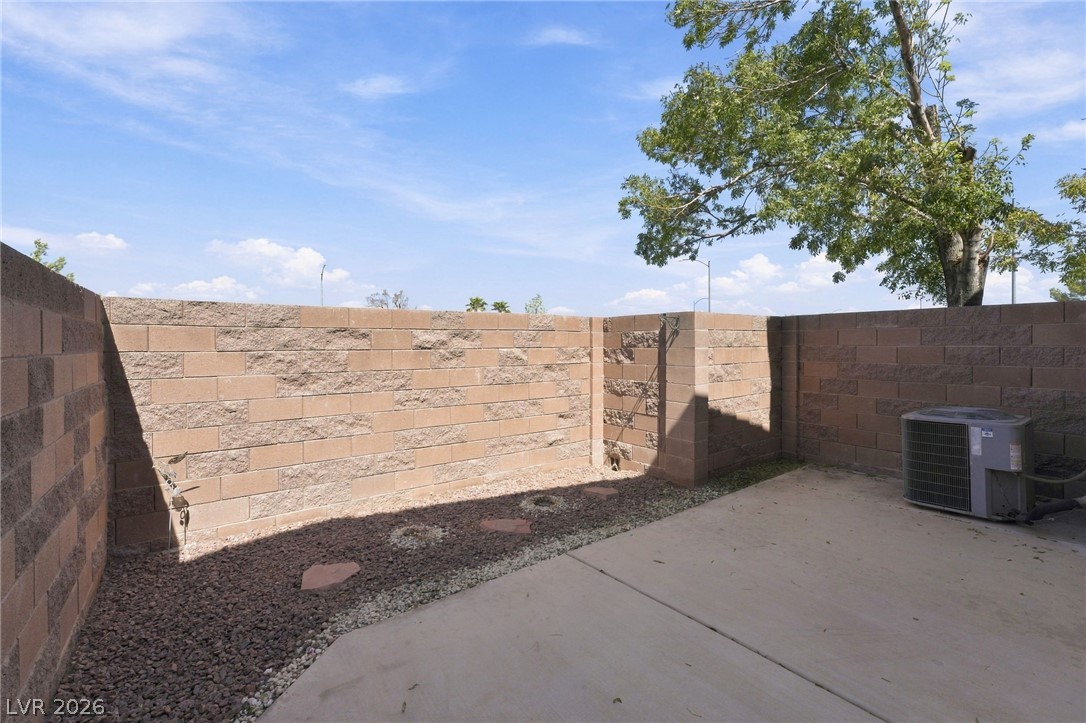 10105 Quilt Tree Street Property Photo 34