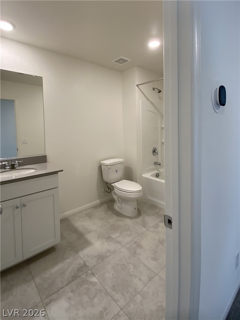3240 Avernus Avenue Property Photo 24