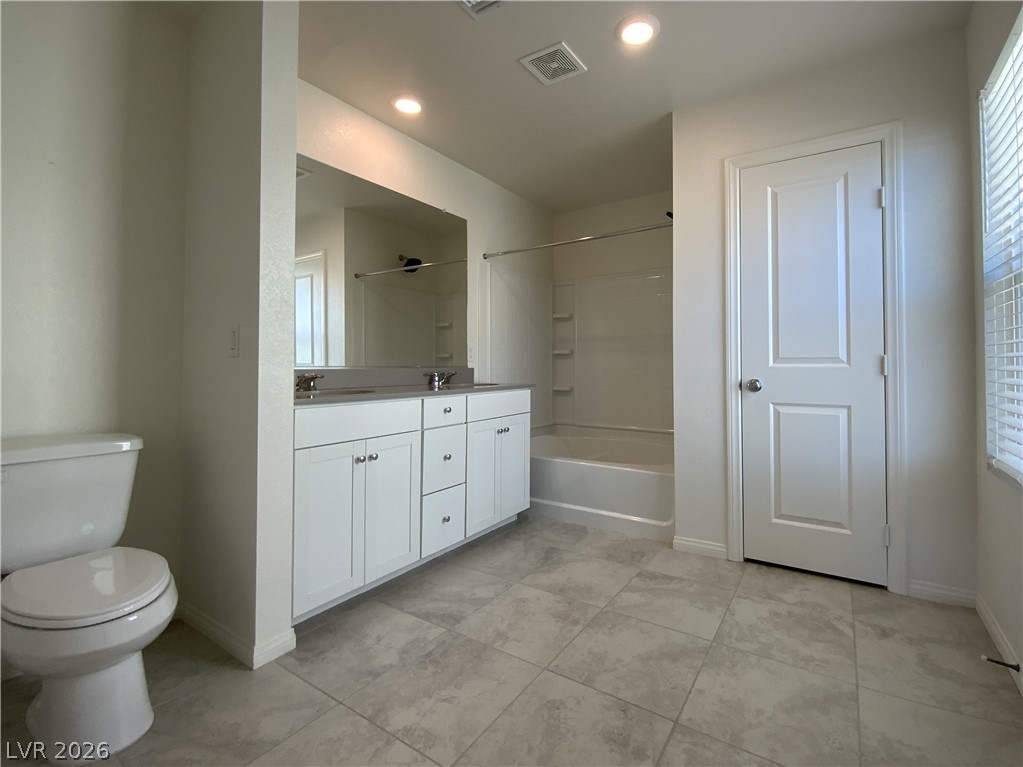 3240 Avernus Avenue Property Photo 37