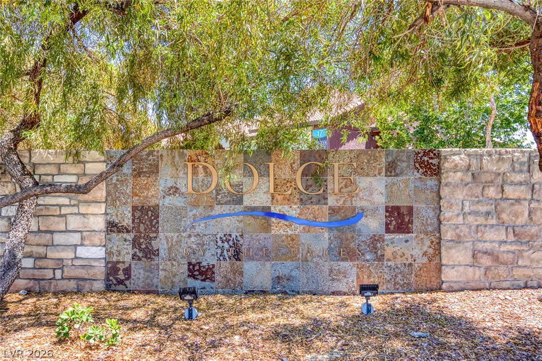2750 South Durango Drive 1085 Property Photo 11