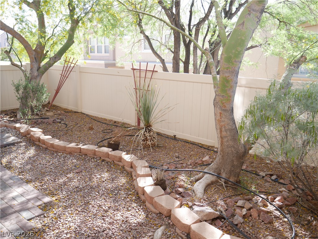 1065 Cryer Court 103 Property Photo 17