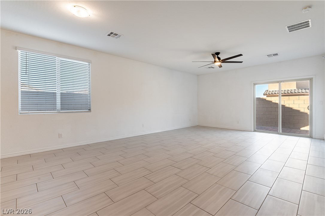 5740 Saltrock Grove Street Property Photo 7