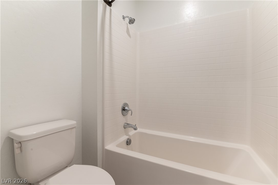5740 Saltrock Grove Street Property Photo 12