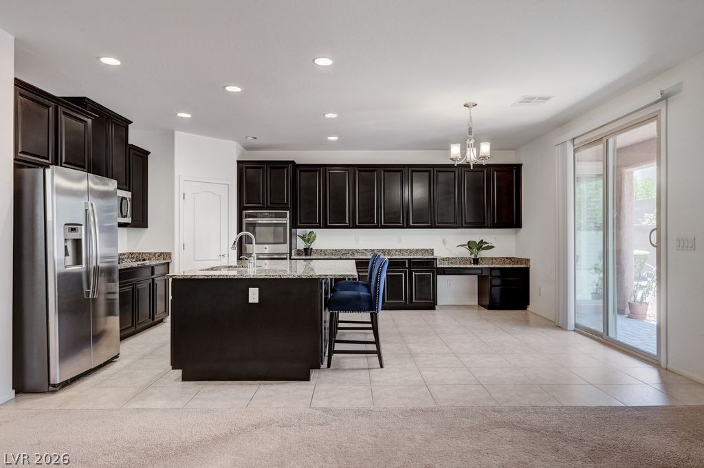 6221 Canterbury Field Road Property Photo 3