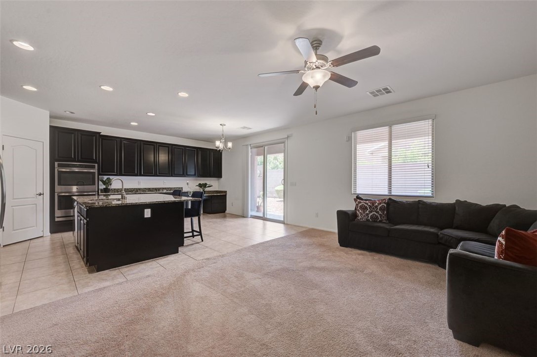 6221 Canterbury Field Road Property Photo 6