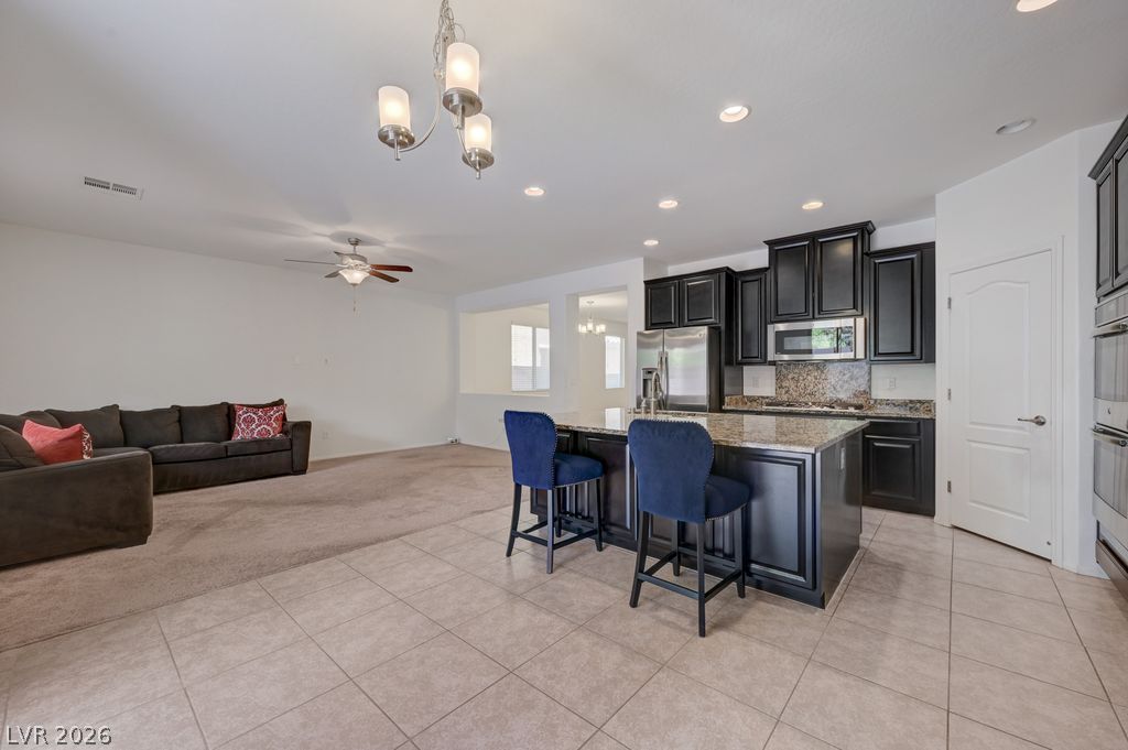 6221 Canterbury Field Road Property Photo 7
