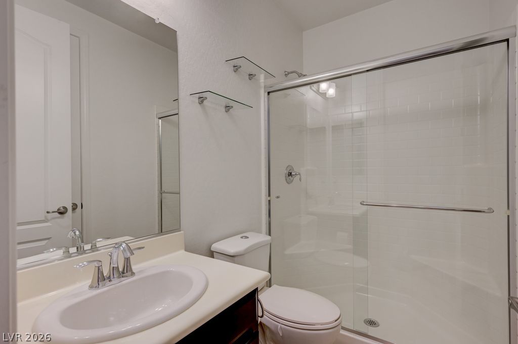 6221 Canterbury Field Road Property Photo 15