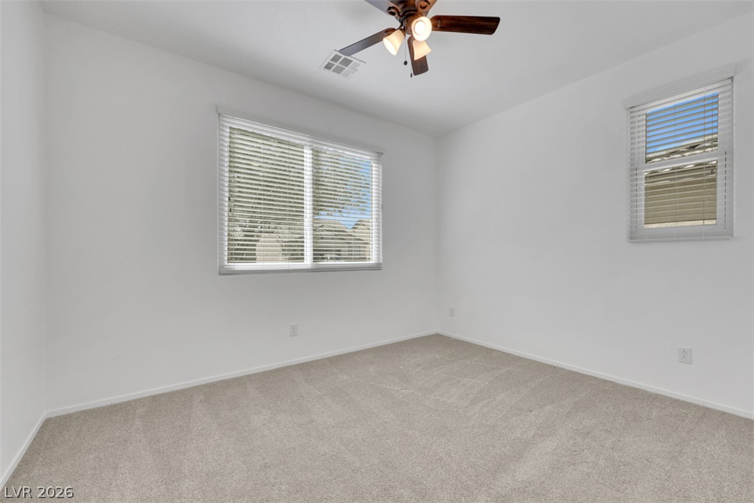 976 Crescent Falls Street Property Photo 23