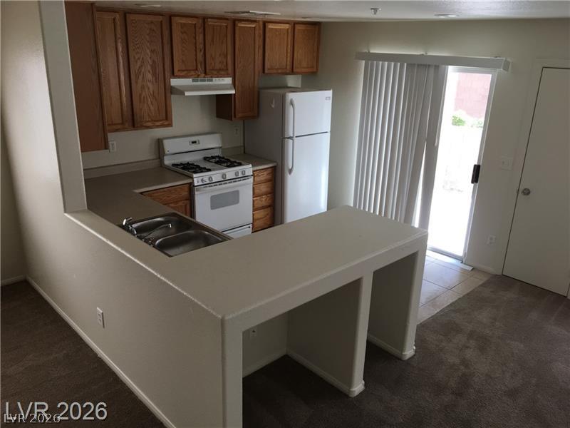3123 Inlet Bay Avenue Property Photo 4