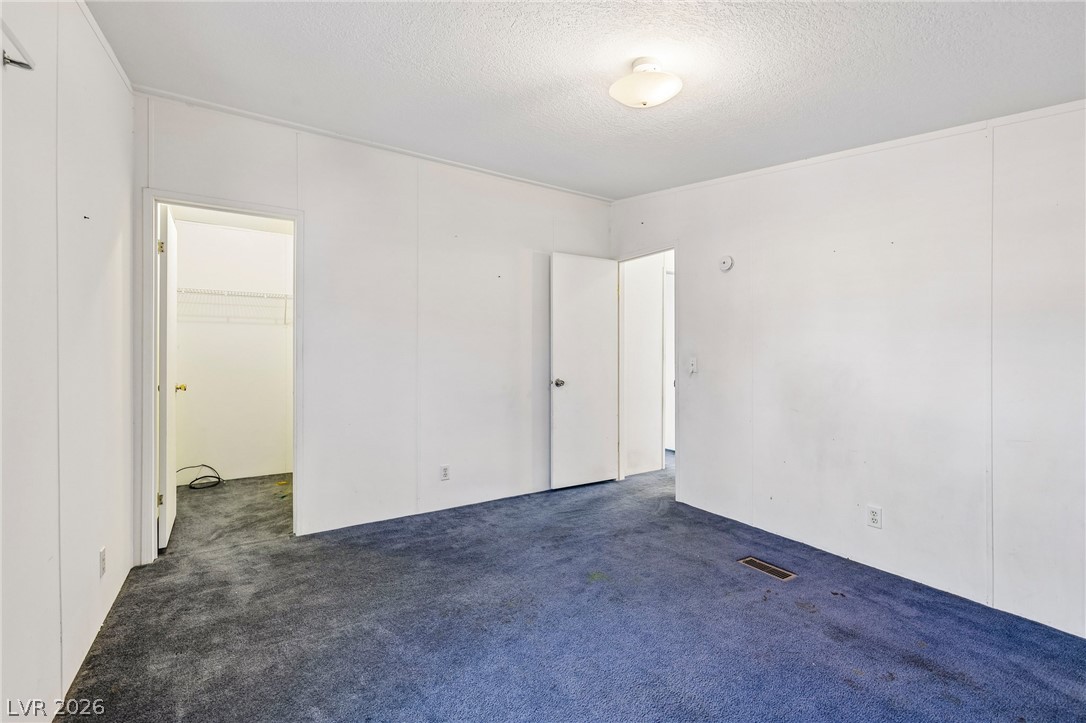 511 East Simkins Road Property Photo 10
