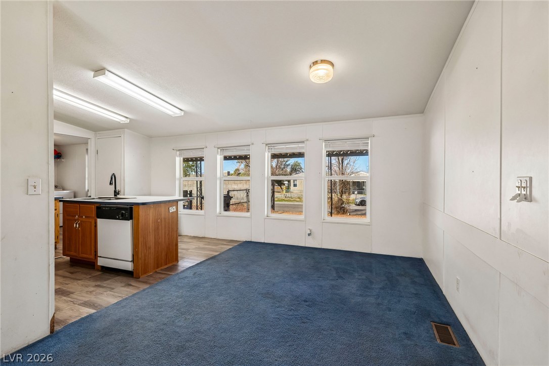 511 East Simkins Road Property Photo 14