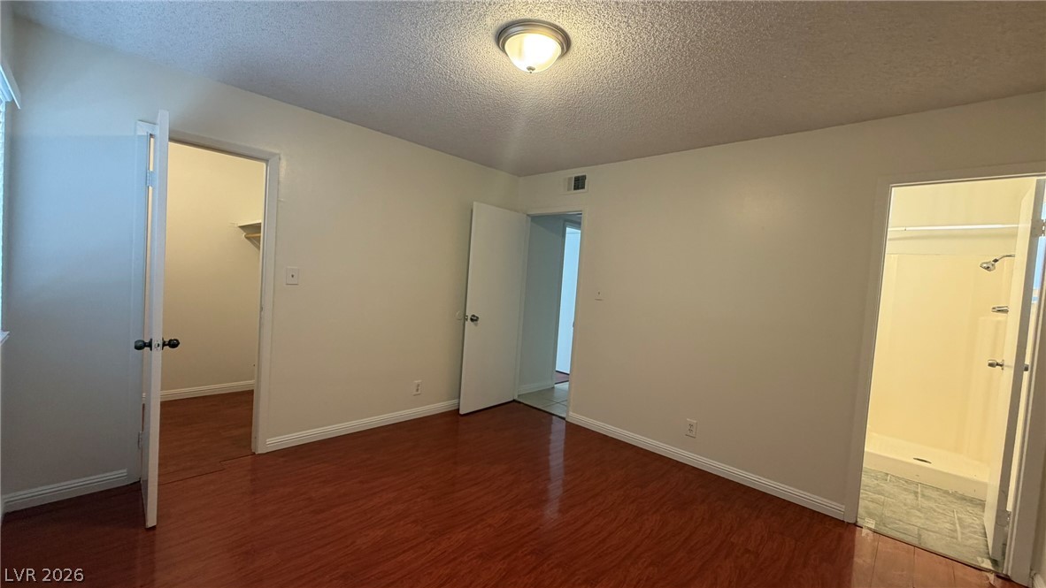 6206 West University Avenue Property Photo 16