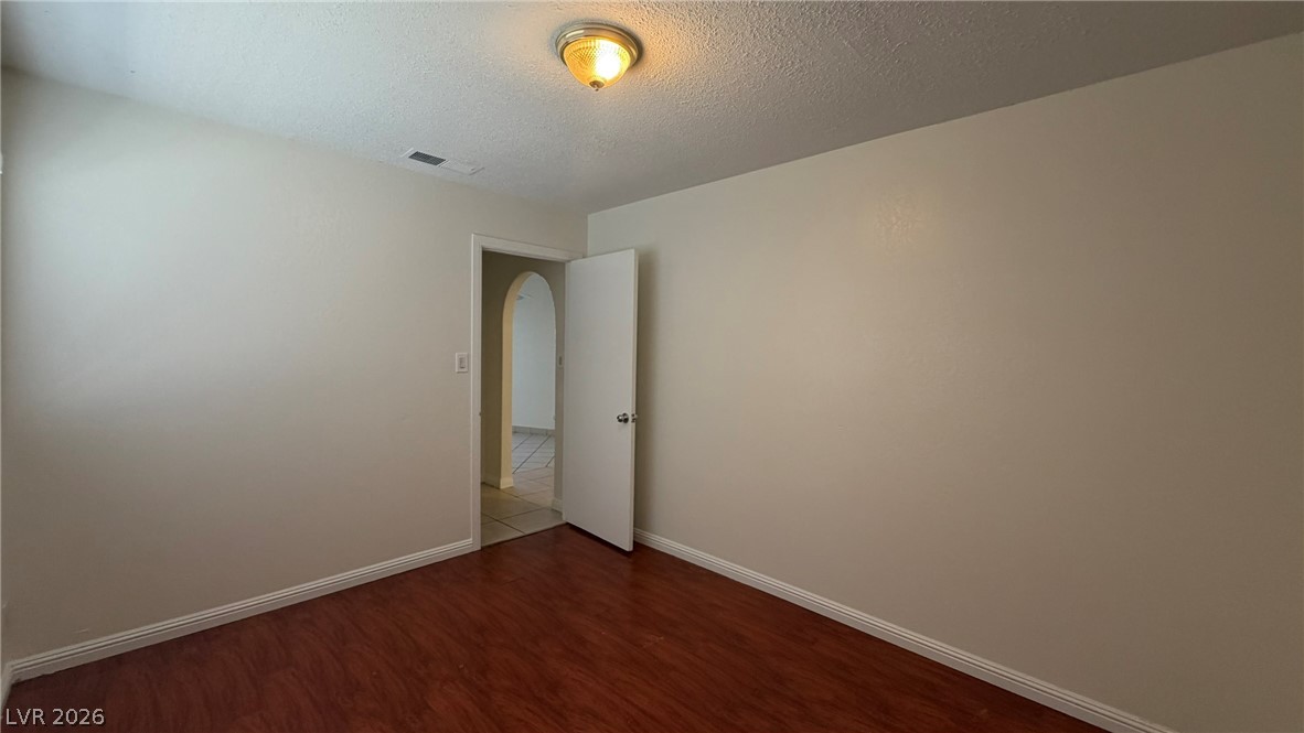 6206 West University Avenue Property Photo 27