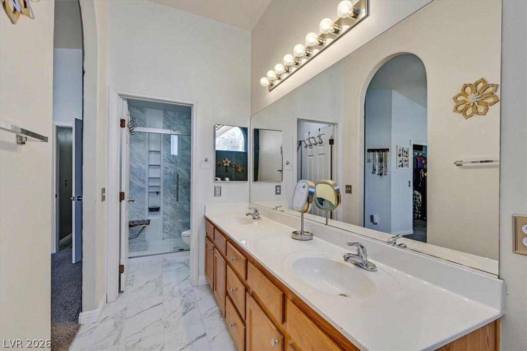 712 Maccabe Avenue Property Photo 21