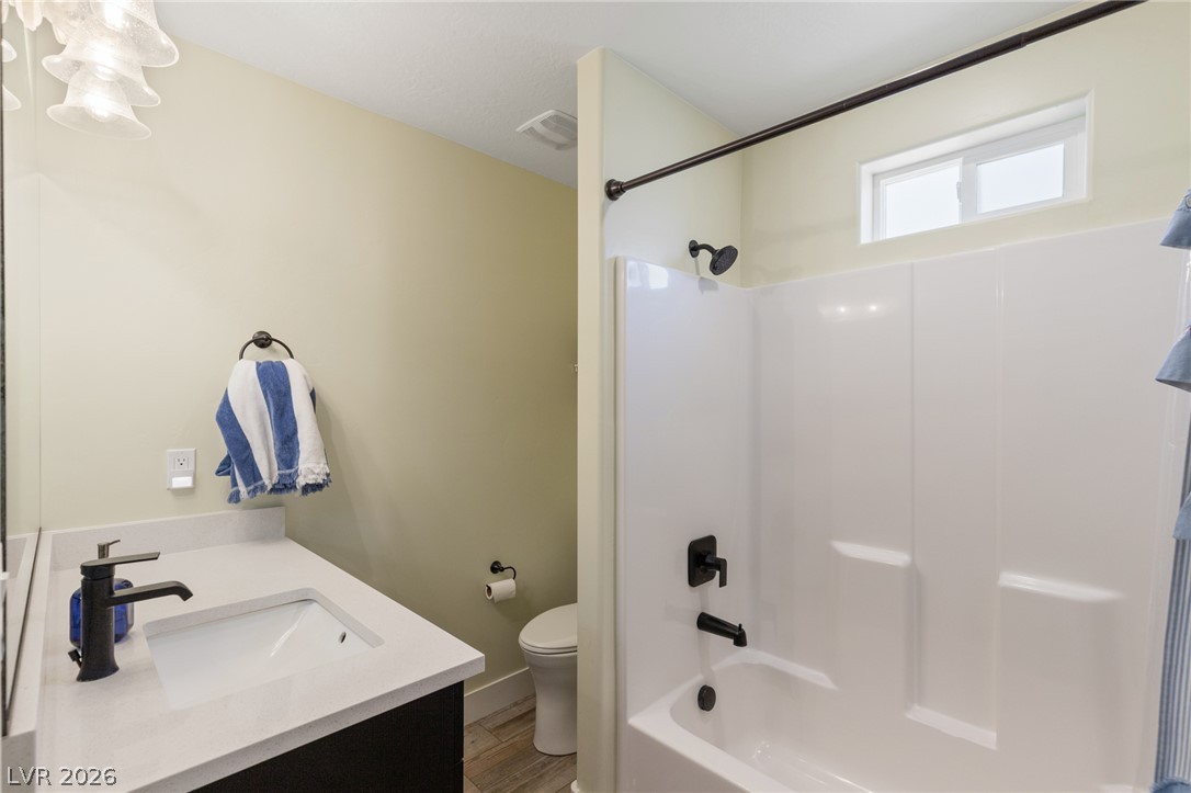 3863 West 1375 N Property Photo 32
