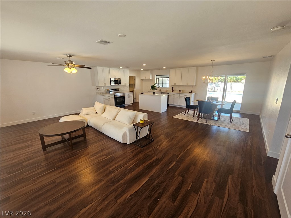 1580 Quarter Horse Drive Property Photo 3