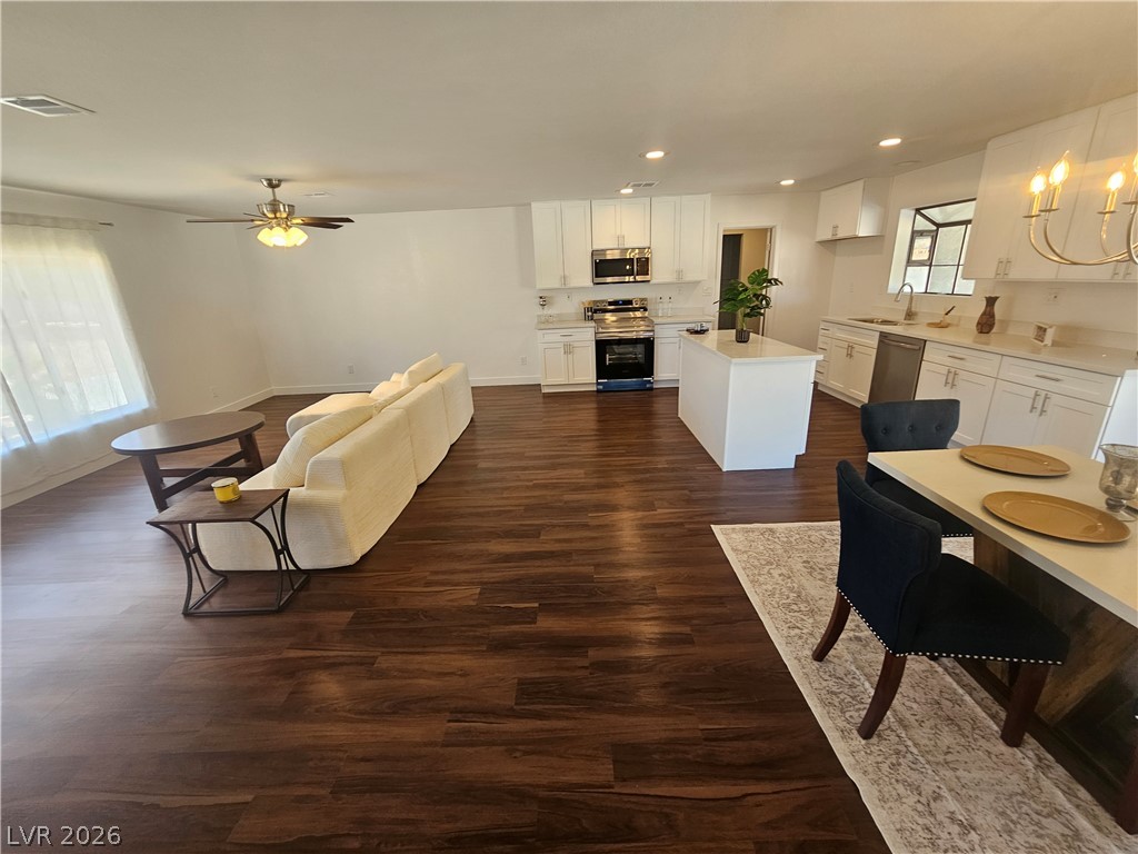 1580 Quarter Horse Drive Property Photo 11
