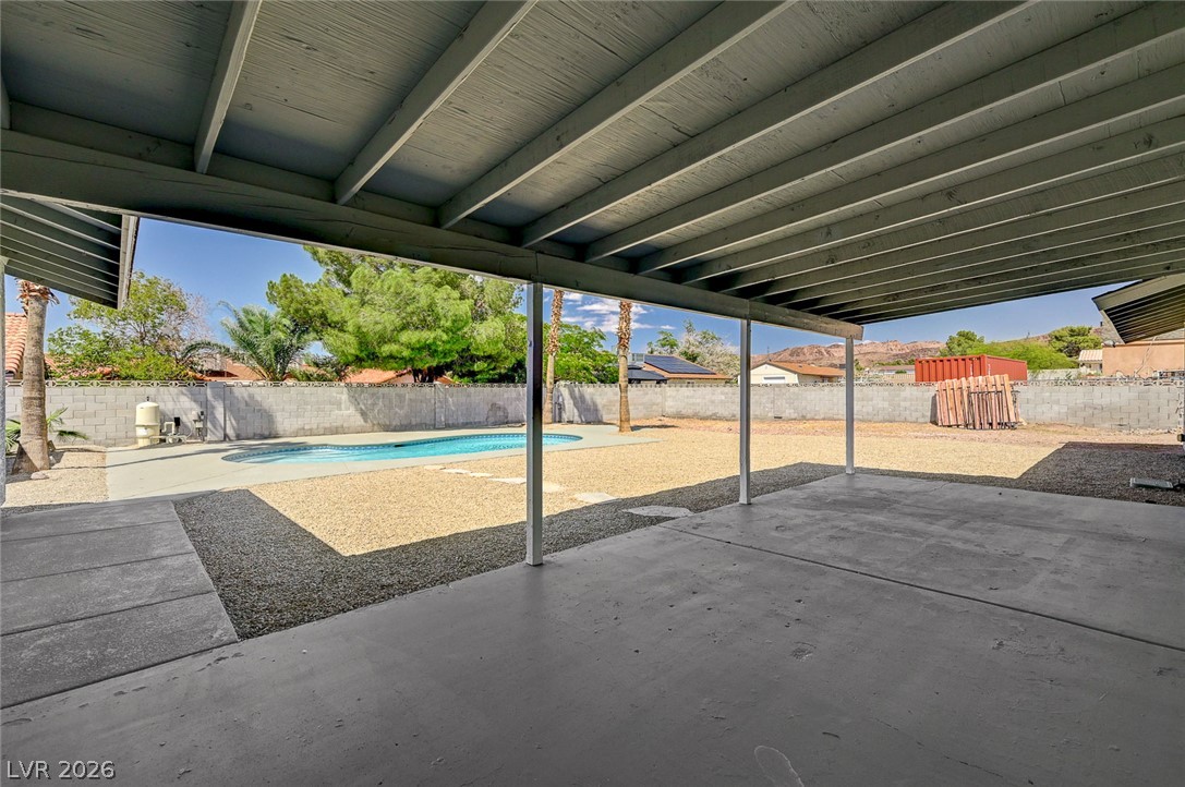 1580 Quarter Horse Drive Property Photo 32