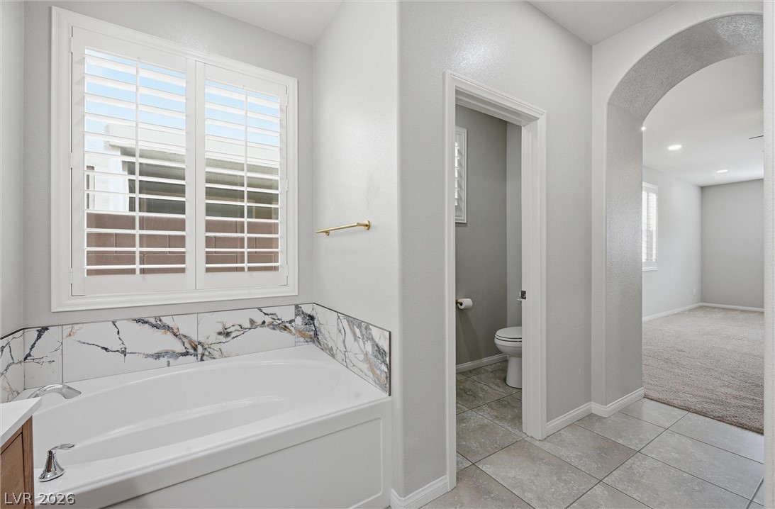 6158 Hays Cove Court Property Photo 18